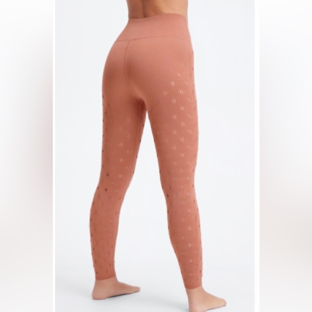 Fabletics Sculpt Knit Set - Picture 5 of 6